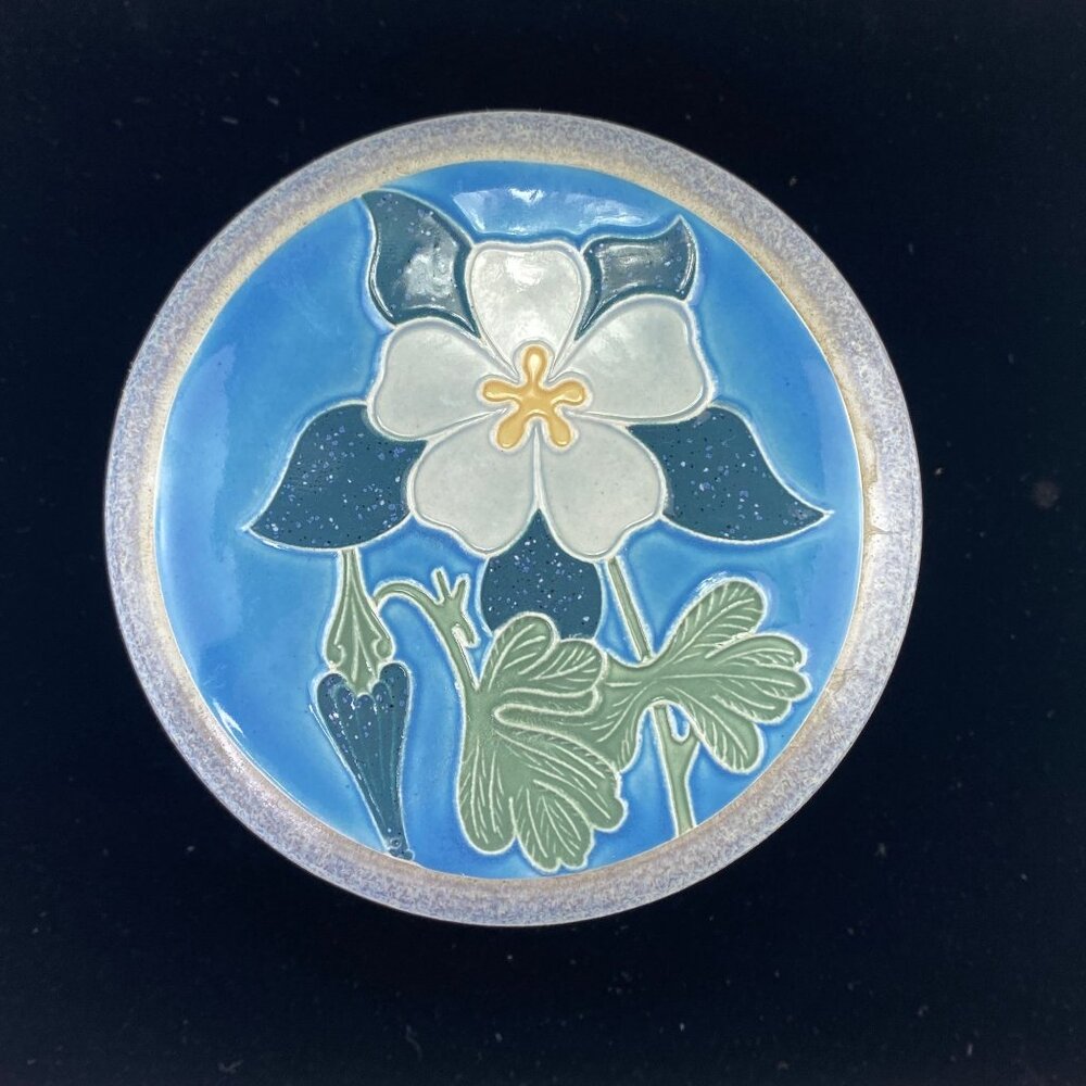 Vintage Studio Pottery Trinket Box Columbine Colorado State Flower Signed